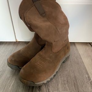 Women’s Ariat boots